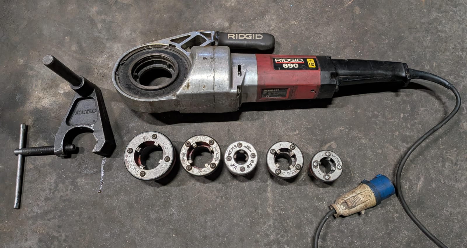 Filettatrice elettrica portatile 690 RIDGID 